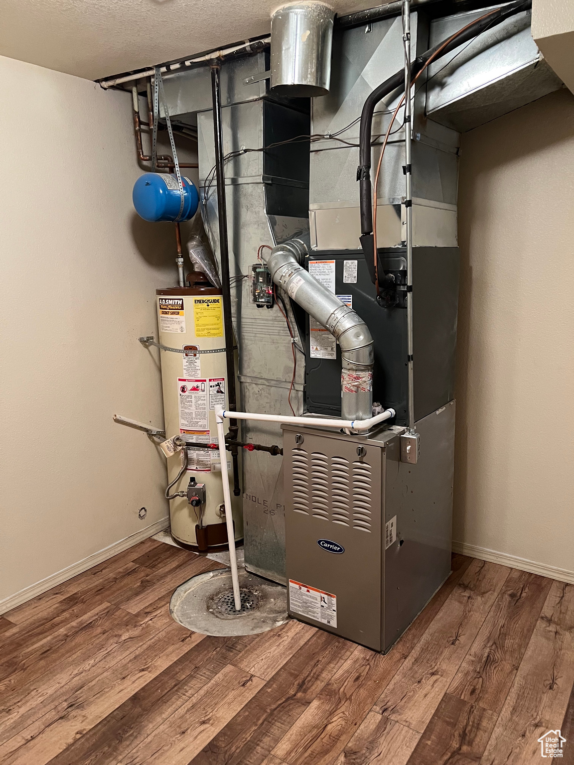 SPRING MEADOWS - Residential