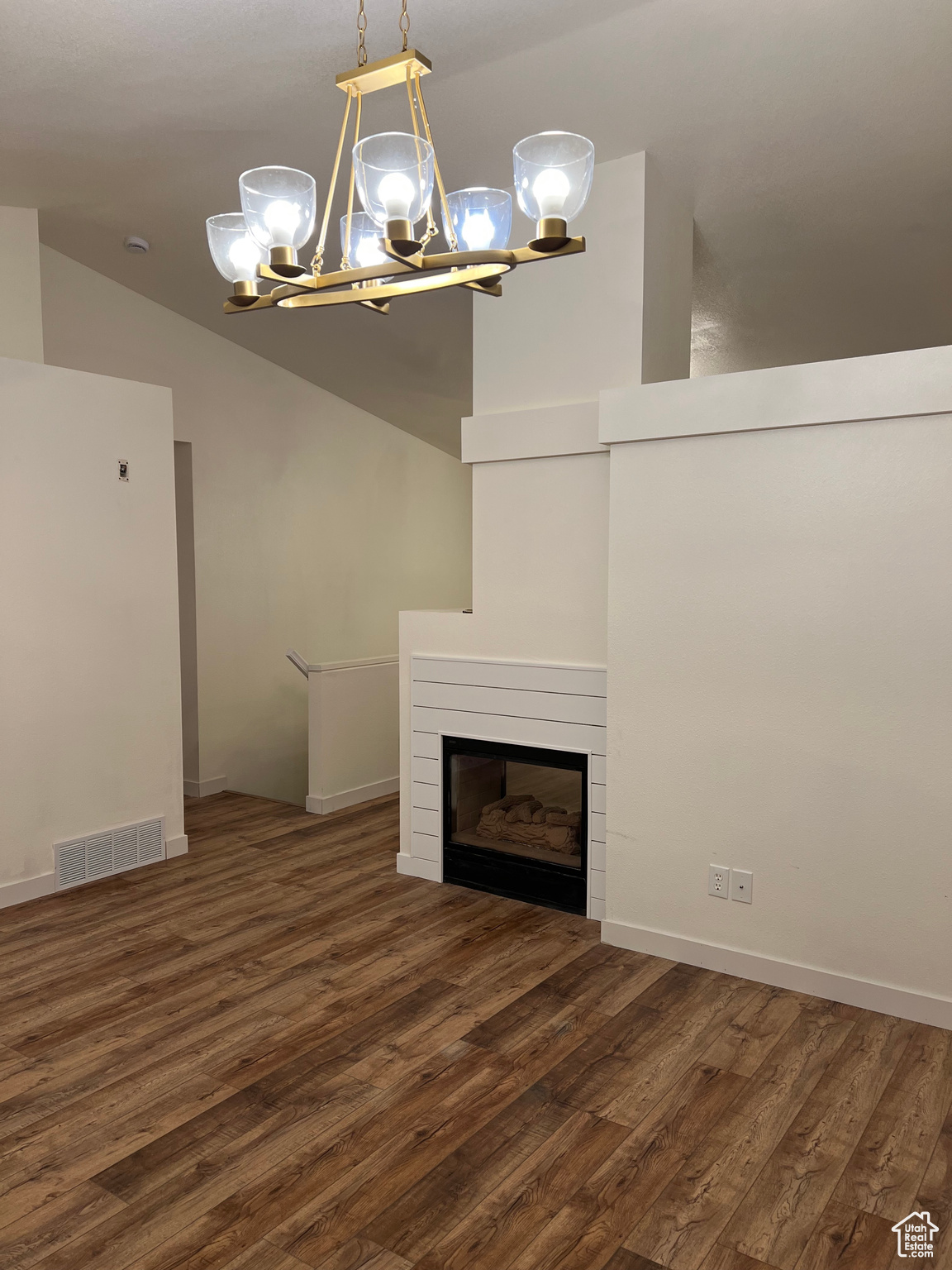 SPRING MEADOWS - Residential