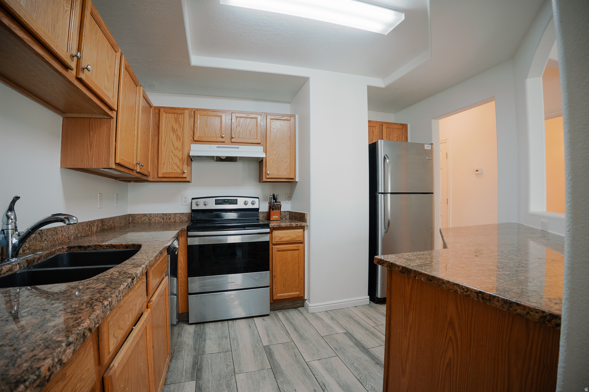 COMISKEY PARK - Residential