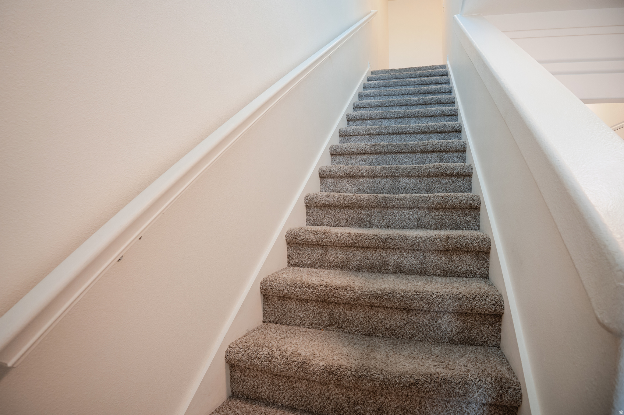 COMISKEY PARK - Residential