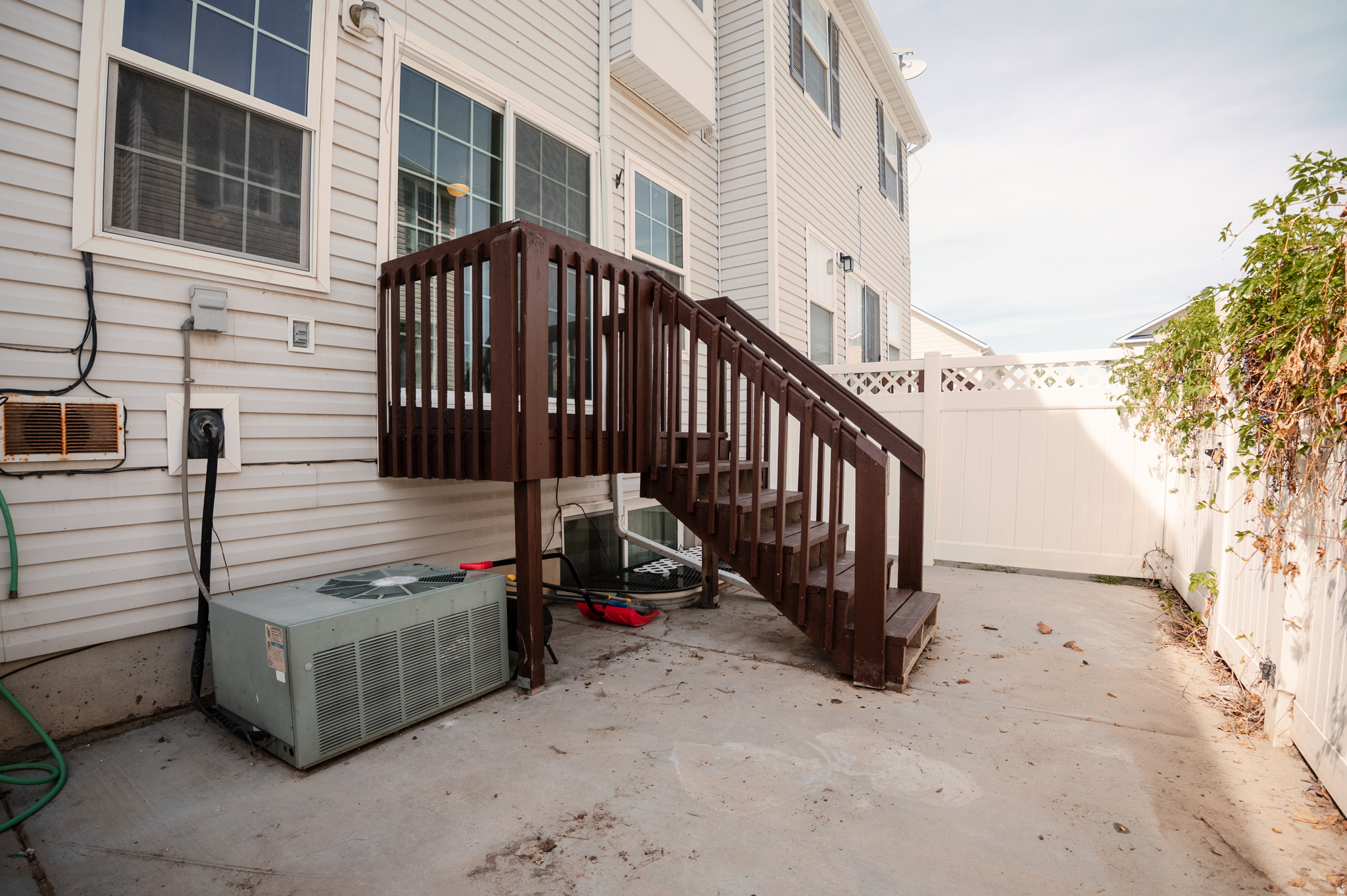 COMISKEY PARK - Residential