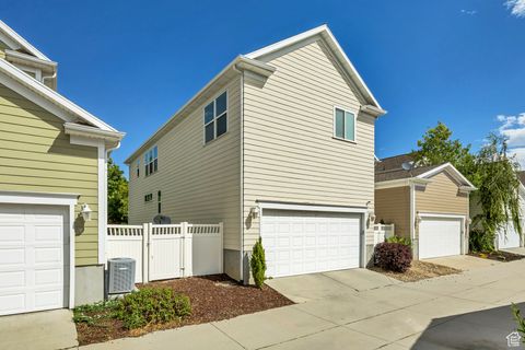 Tiny photo for 5023 W CURRANT DR, South Jordan, UT 84009 (MLS # 2101096)
