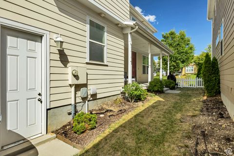 Tiny photo for 5023 W CURRANT DR, South Jordan, UT 84009 (MLS # 2101096)