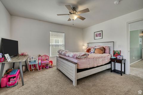 Tiny photo for 5023 W CURRANT DR, South Jordan, UT 84009 (MLS # 2101096)