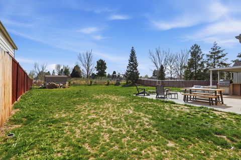 Tiny photo for 373 W 1500 N, Harrisville, UT 84404 (MLS # 2146589)
