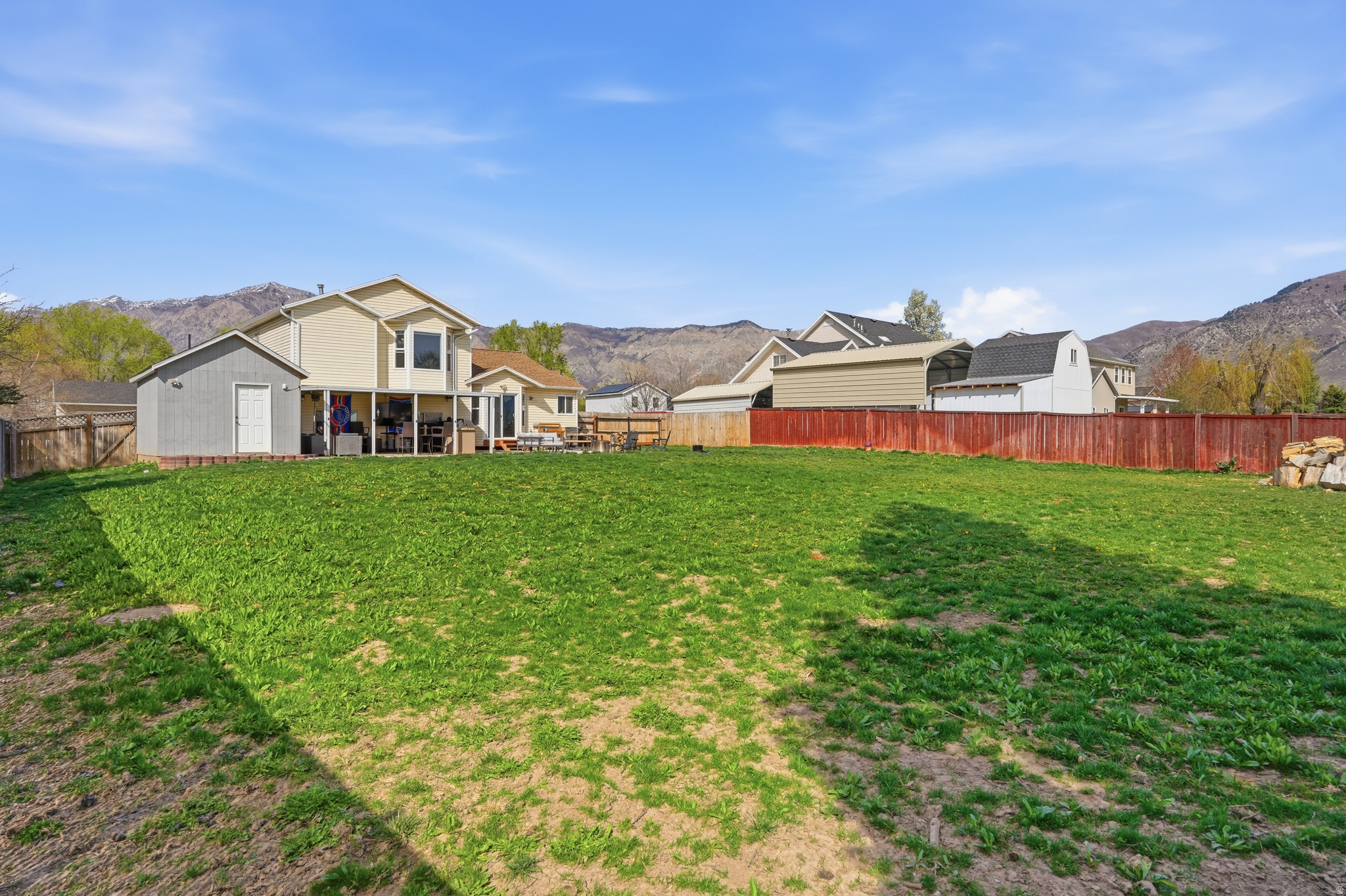 HUNTING CREEK - Residential