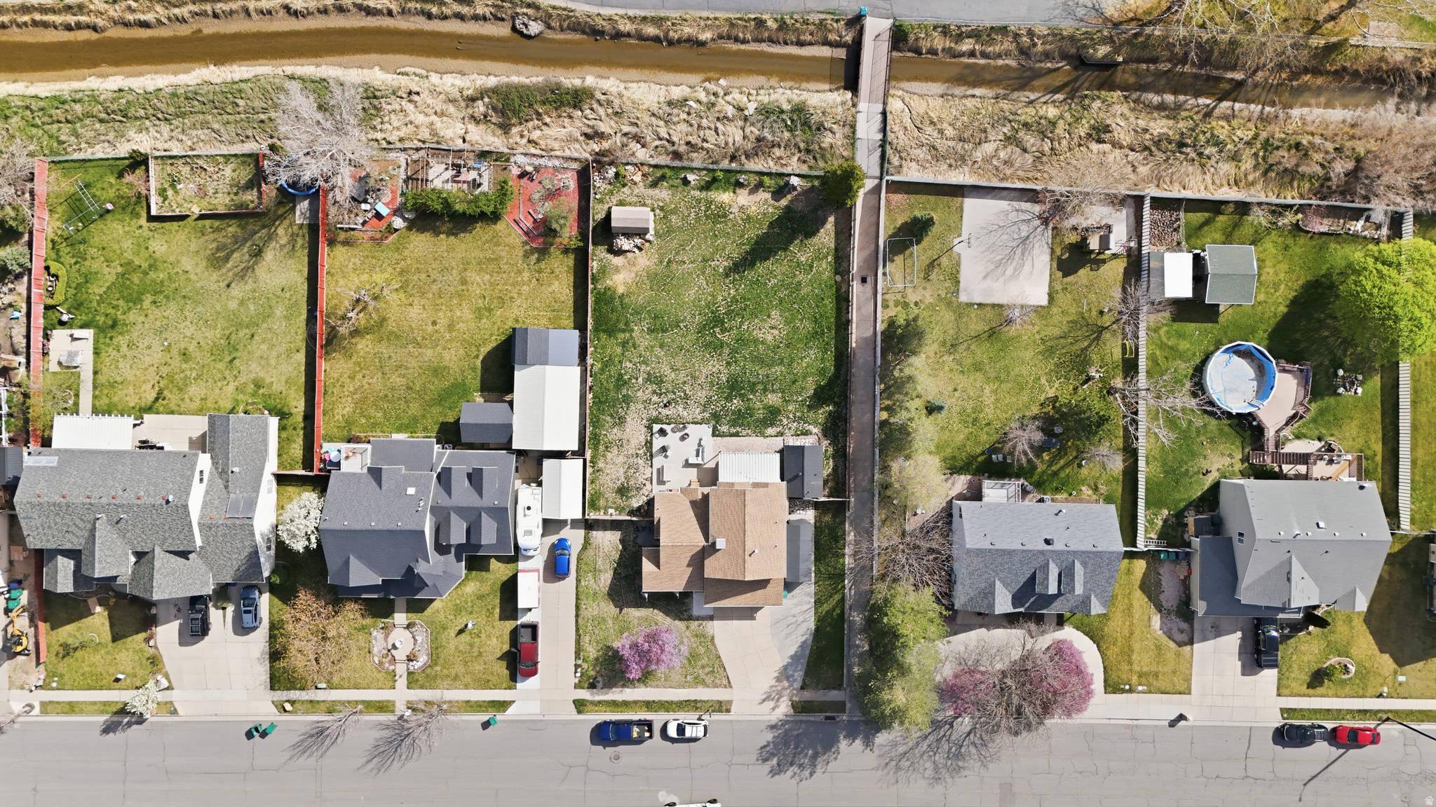 HUNTING CREEK - Residential