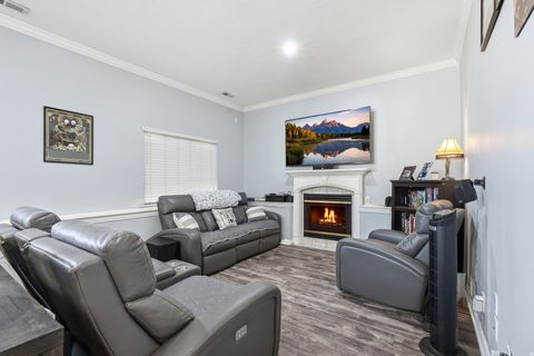 Tiny photo for 373 W 1500 N, Harrisville, UT 84404 (MLS # 2146589)