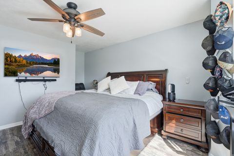 Tiny photo for 373 W 1500 N, Harrisville, UT 84404 (MLS # 2146589)