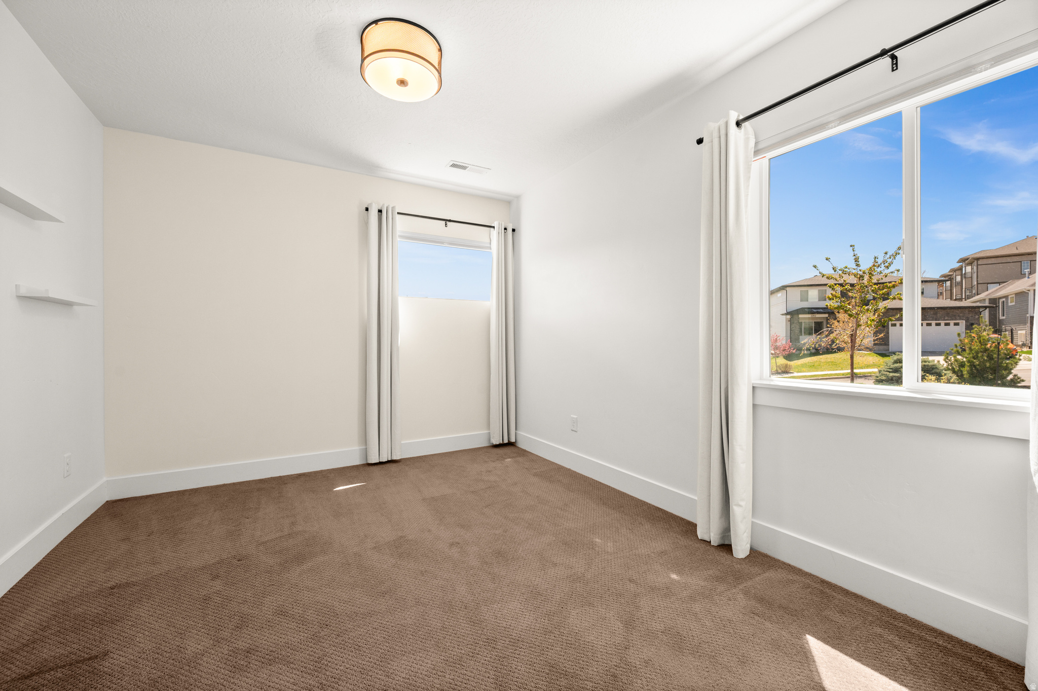 SUNCREST | EDELWEISS - Residential