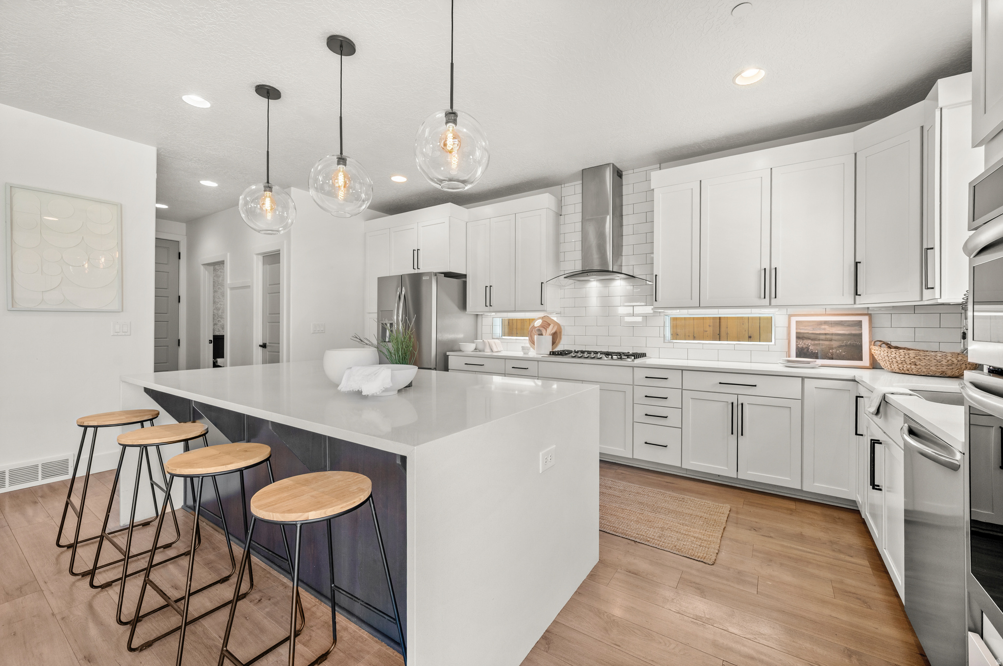 SUNCREST | EDELWEISS - Residential