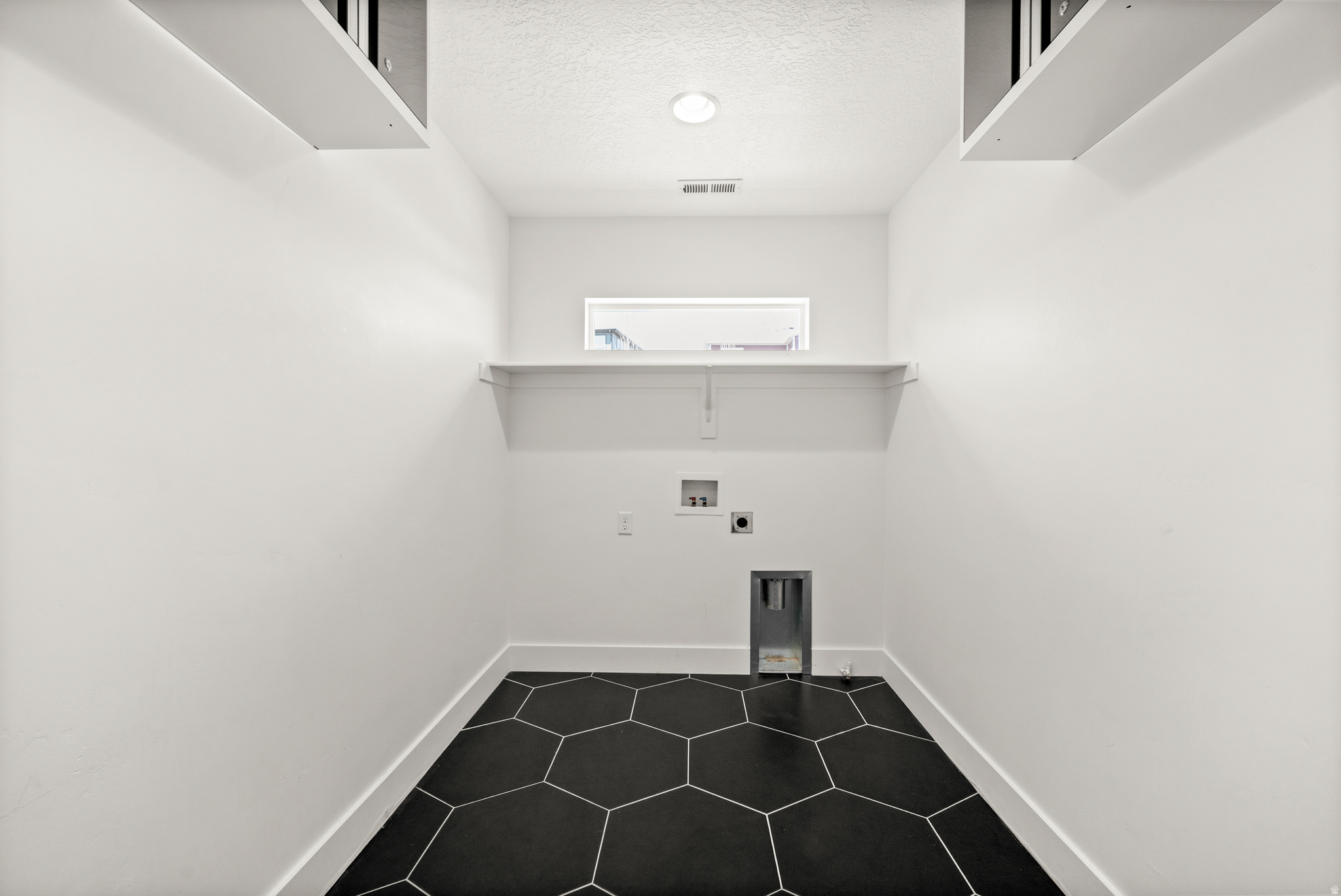 SUNCREST | EDELWEISS - Residential