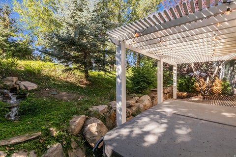 Tiny photo for 520 MISSION DR, Midway, UT 84049 (MLS # 2185312)
