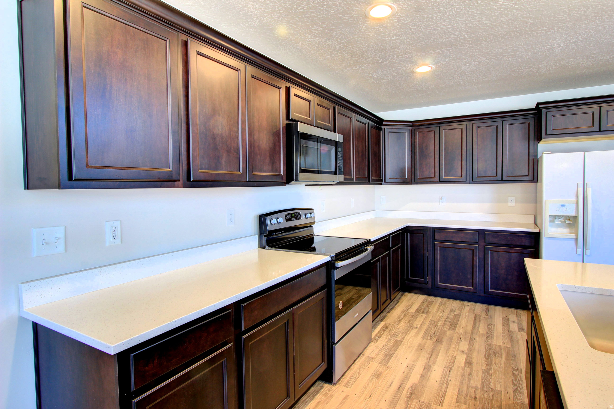 GARDNER POINT - Residential