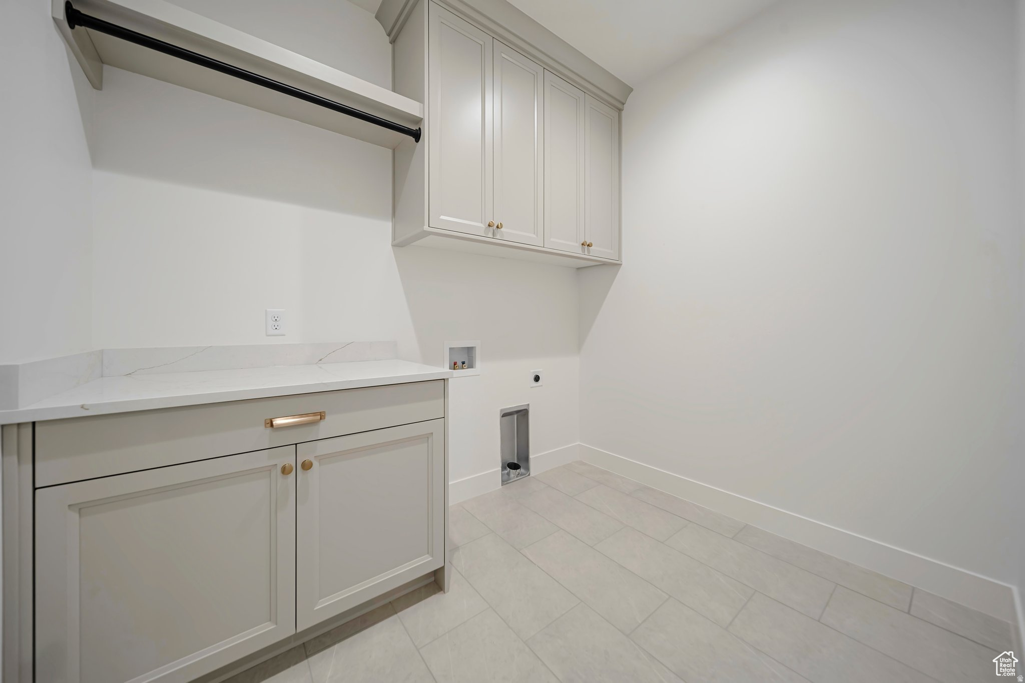 PINTAIL ESTATES - Residential