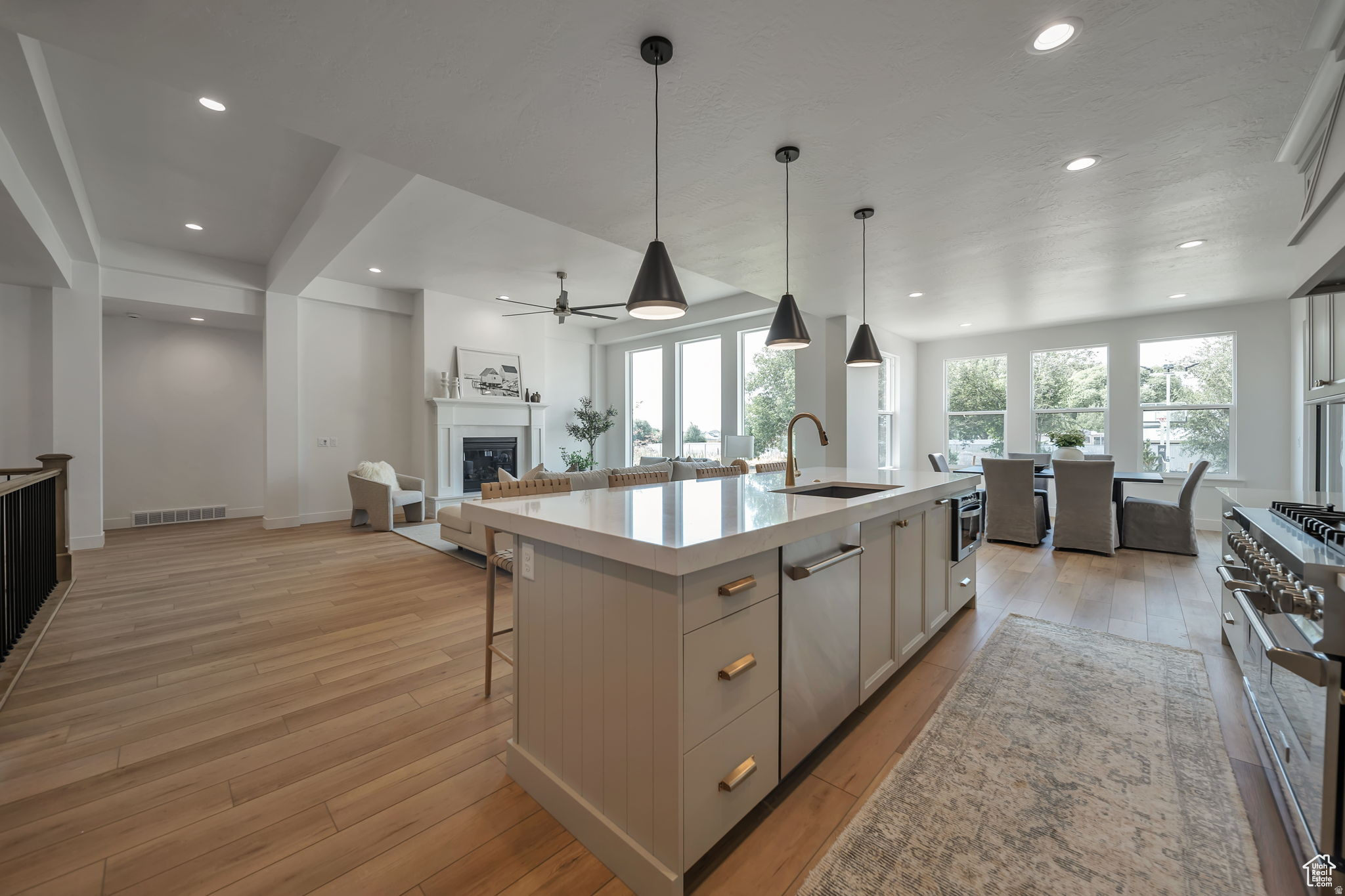 PINTAIL ESTATES - Residential