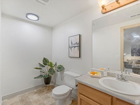 Tiny photo for 14775 S FALKLAND CV, Draper, UT 84020 (MLS # 2114662)