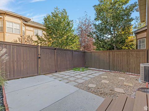 Tiny photo for 14775 S FALKLAND CV, Draper, UT 84020 (MLS # 2114662)