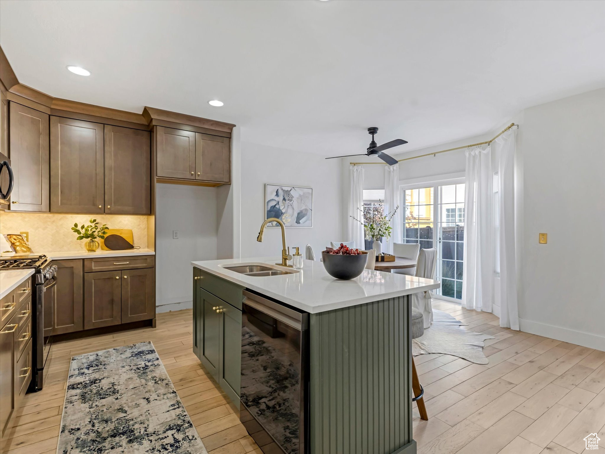 STONELEIGH HEIGHTS A - Residential