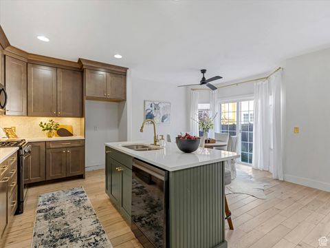 Tiny photo for 14775 S FALKLAND CV, Draper, UT 84020 (MLS # 2114662)