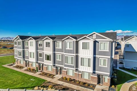 Tiny photo for 1901 S 1030 W, Orem, UT 84058 (MLS # 2118503)