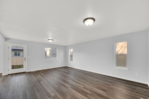 Tiny photo for 7881 N CEDAR CREST RD, Eagle Mountain, UT 84005 (MLS # 2124927)