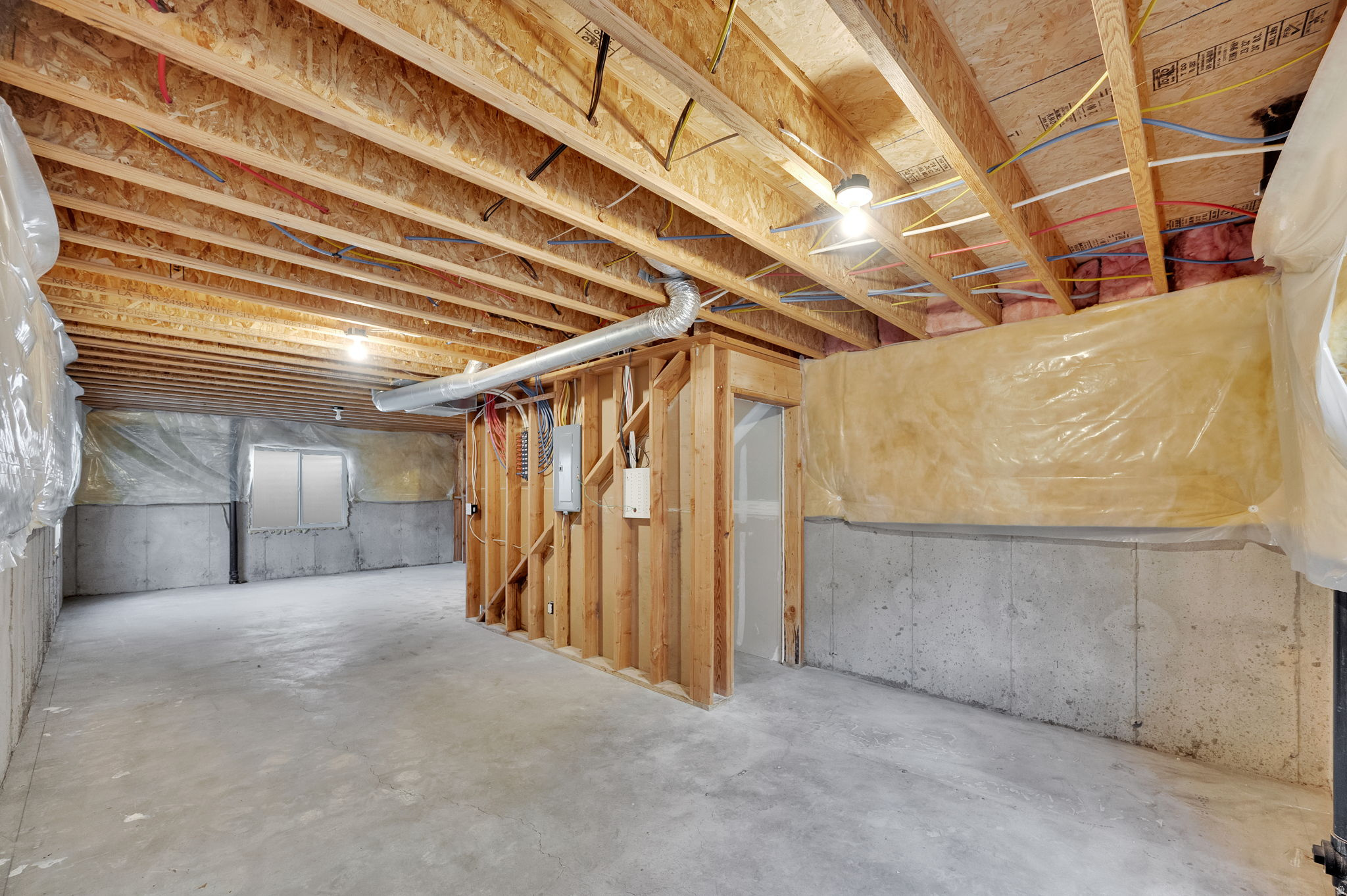 SILVER LAKE - Residential