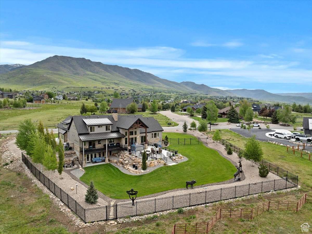 EAGLE RIDGE - Residential