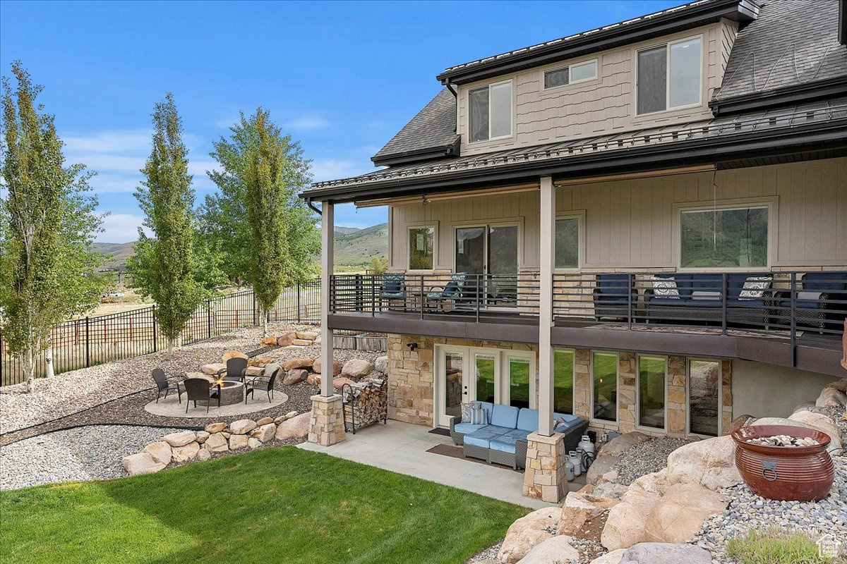 EAGLE RIDGE - Residential