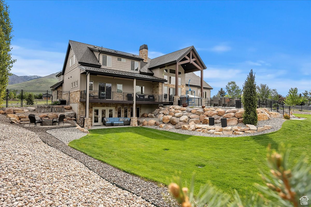 EAGLE RIDGE - Residential