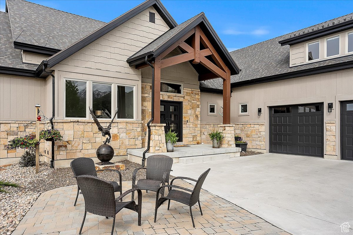 EAGLE RIDGE - Residential