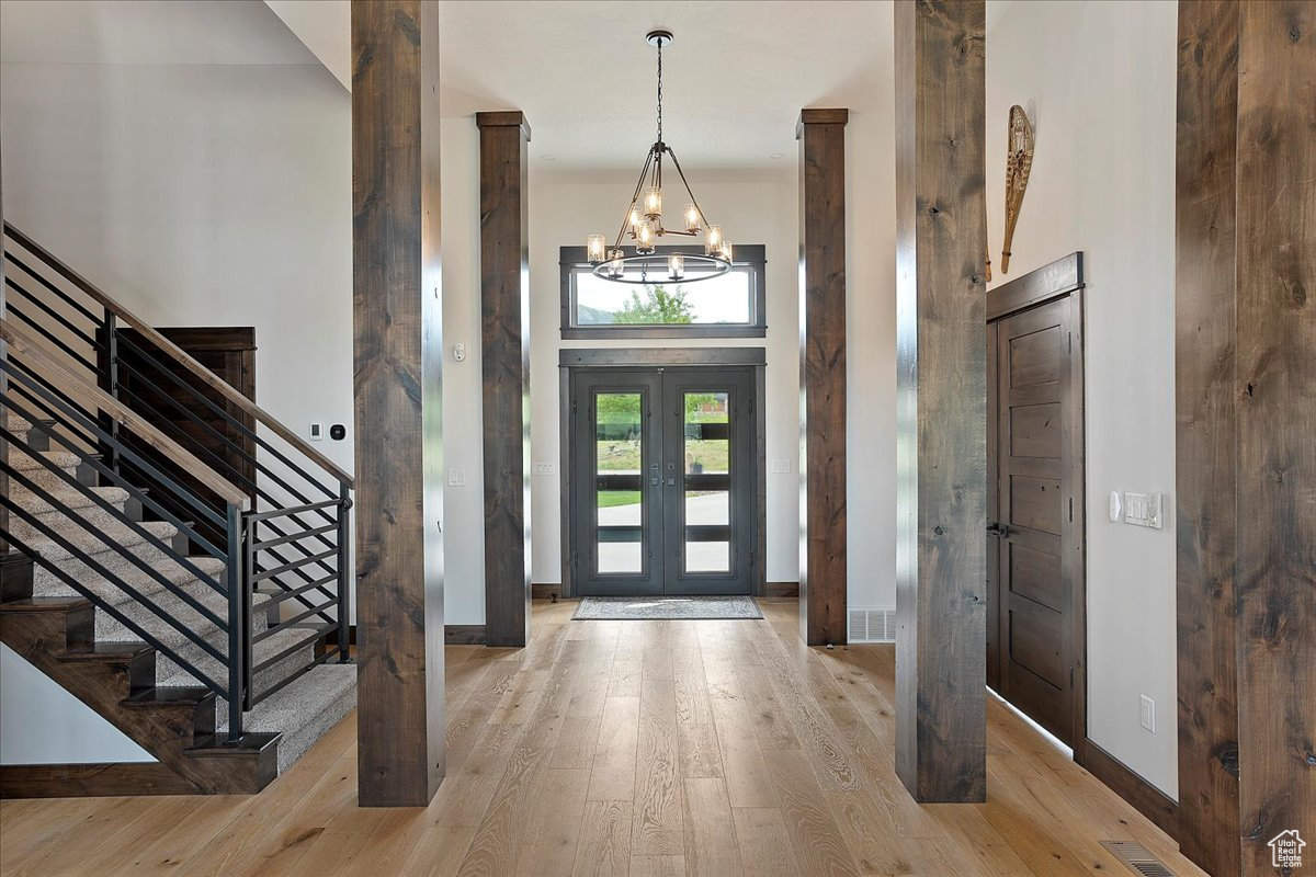 EAGLE RIDGE - Residential
