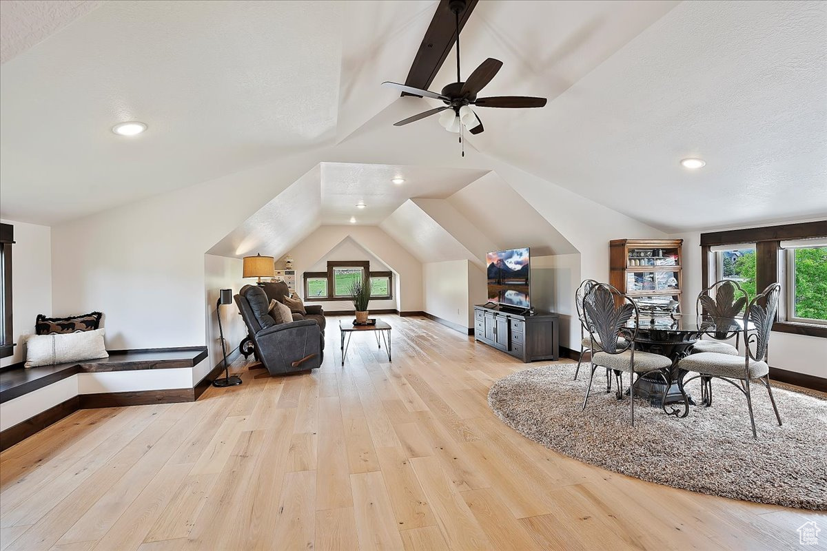 EAGLE RIDGE - Residential