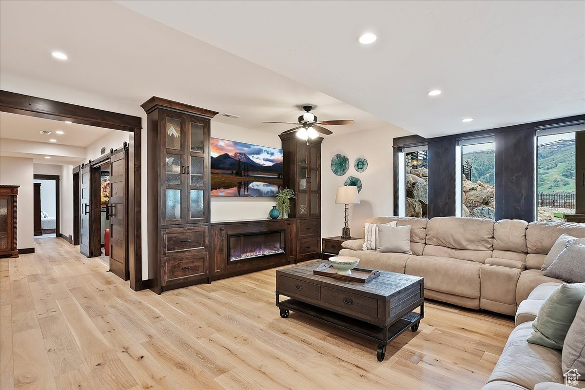 EAGLE RIDGE - Residential