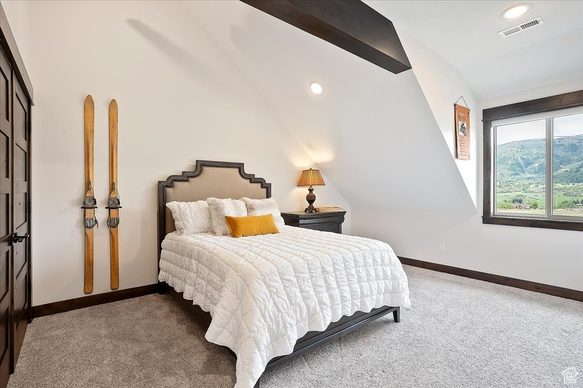 EAGLE RIDGE - Residential
