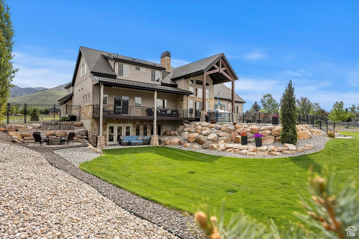 EAGLE RIDGE - Residential