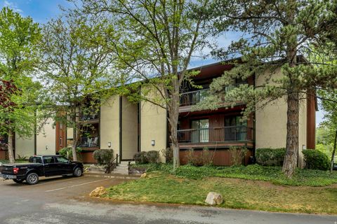 Tiny photo for 5554 S MARSHWOOD LN E #4 A, Murray, UT 84107 (MLS # 2159024)