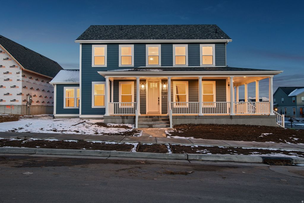 Photo of 11293 S EASY BEE RD W #1-135, South Jordan, UT 84009 (MLS # 2133337)