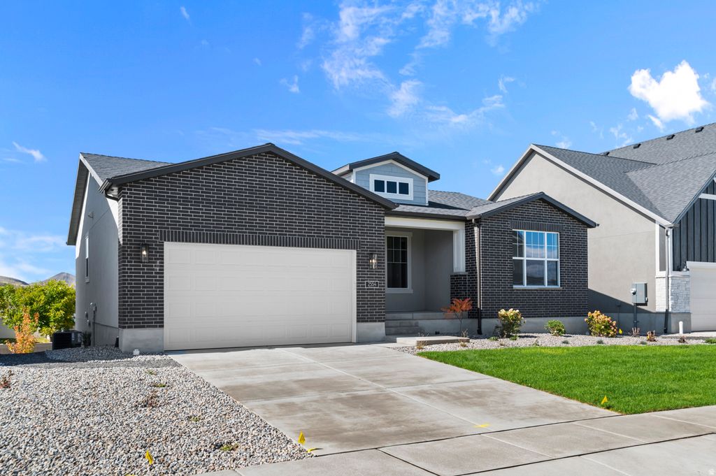 Photo of 2554 S SINBAD WAY, Magna, UT 84044 (MLS # 2148069)