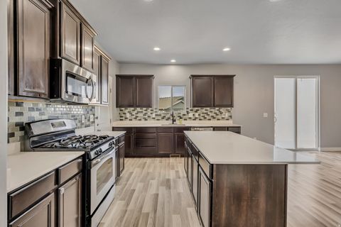 Tiny photo for 5178 W HEDGEROSE DR S, Herriman, UT 84096 (MLS # 2139553)