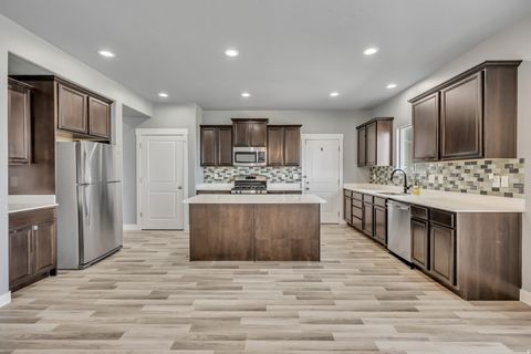 Tiny photo for 5178 W HEDGEROSE DR S, Herriman, UT 84096 (MLS # 2139553)