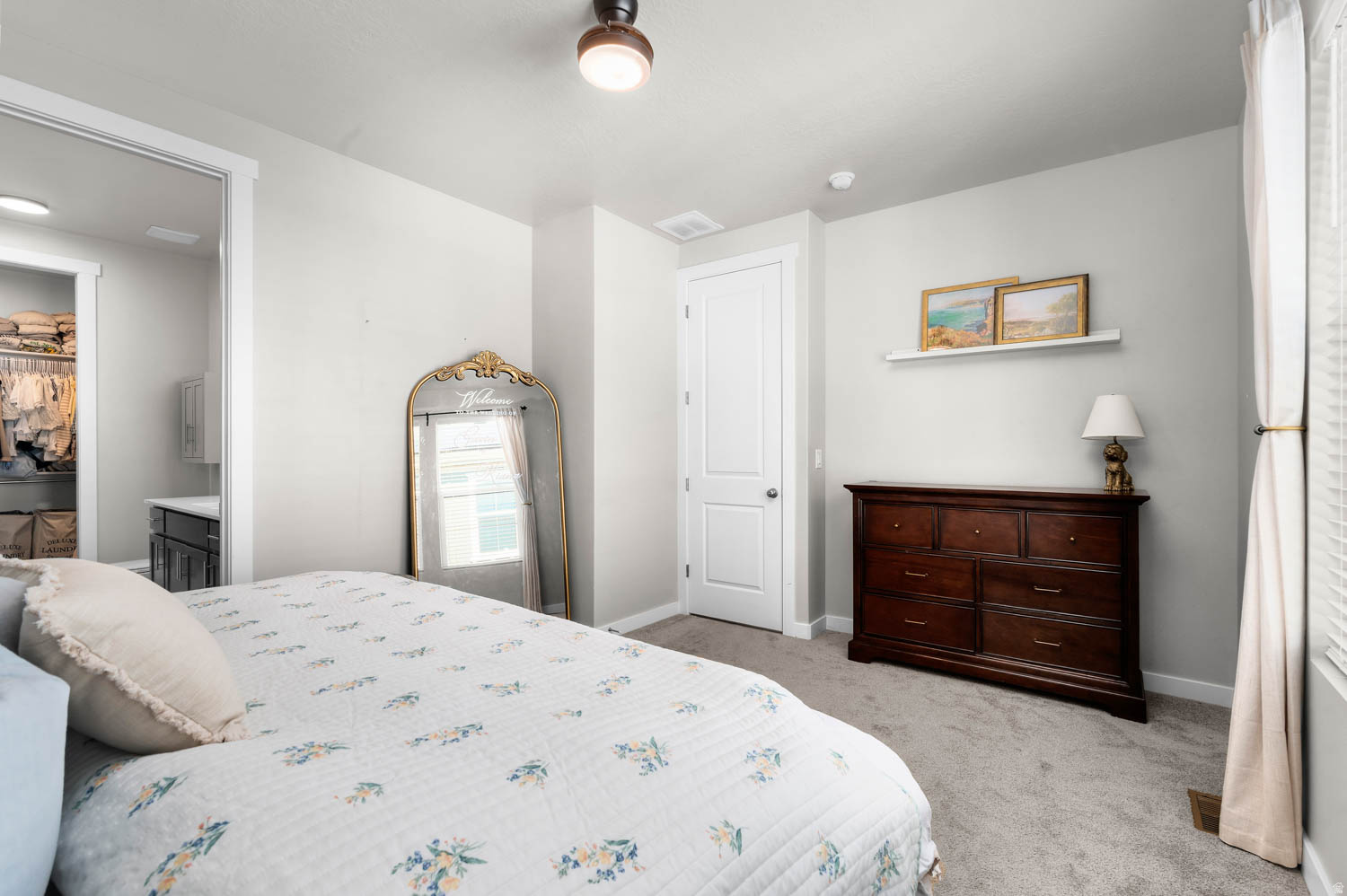 HOLBROOK E VILLA 526 - Residential