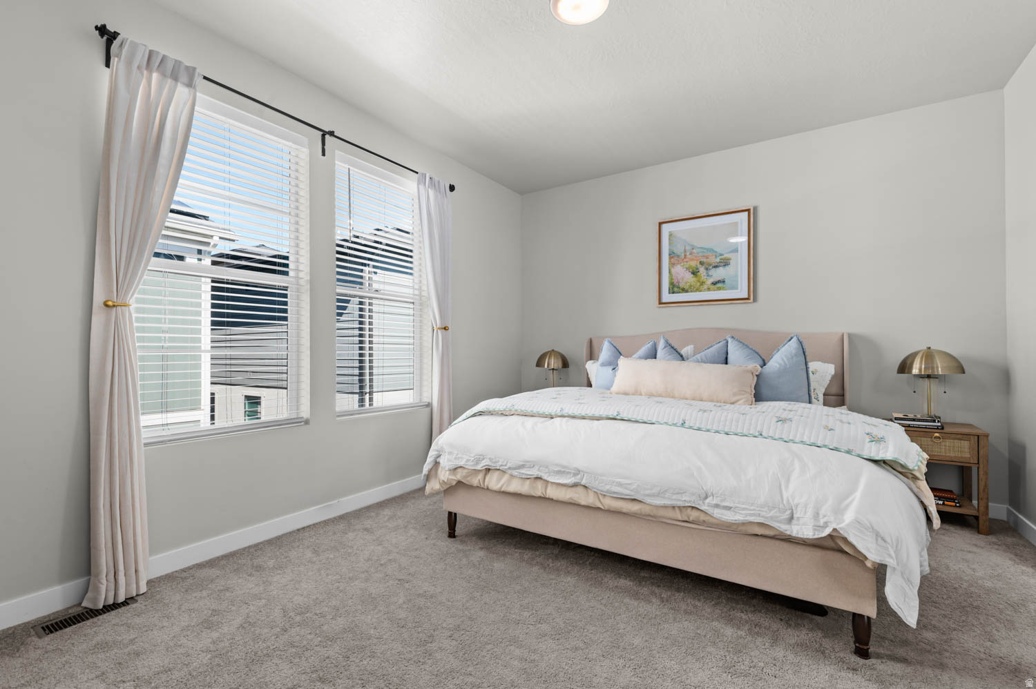 HOLBROOK E VILLA 526 - Residential