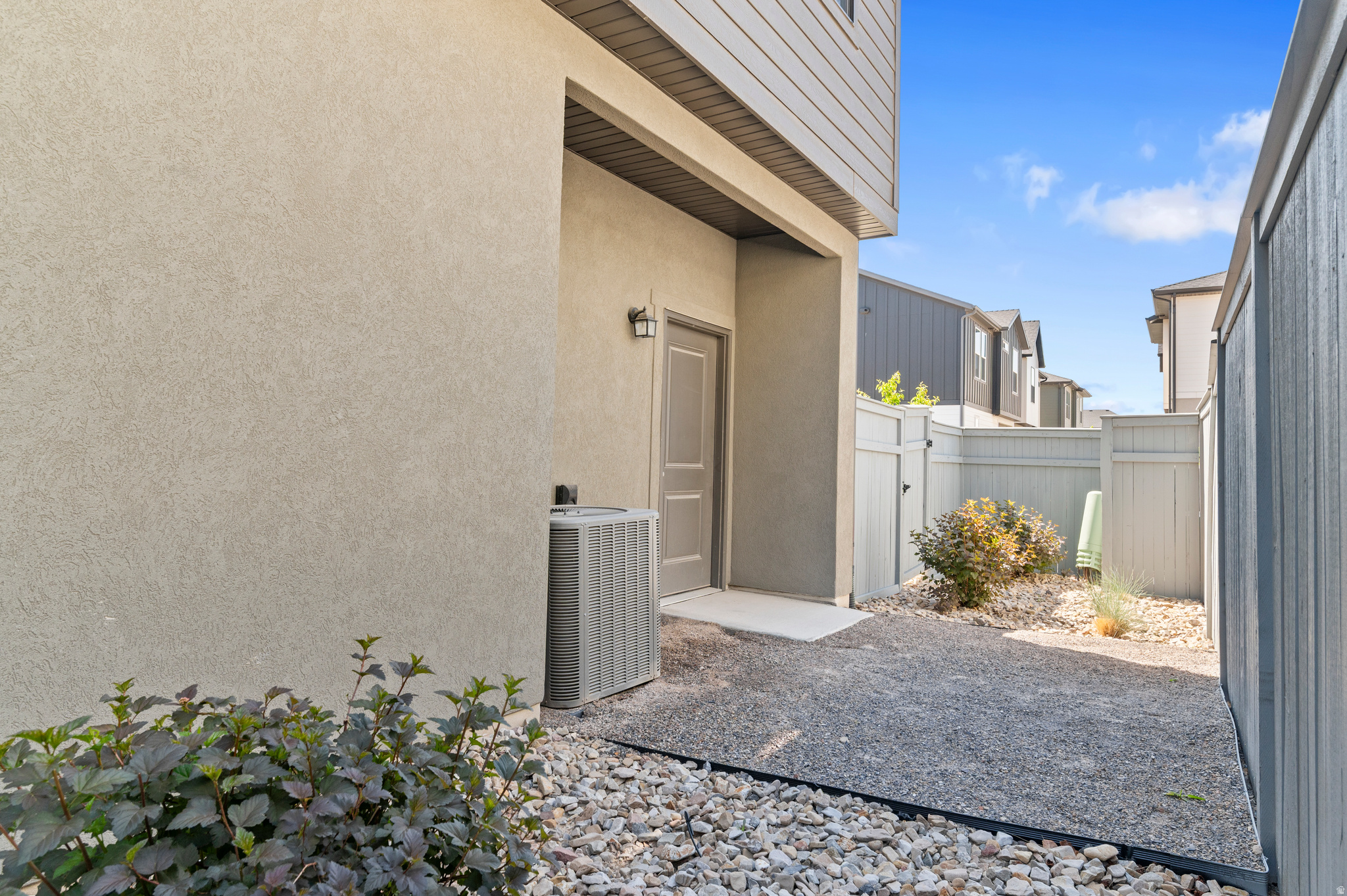 HOLBROOK E VILLA 526 - Residential