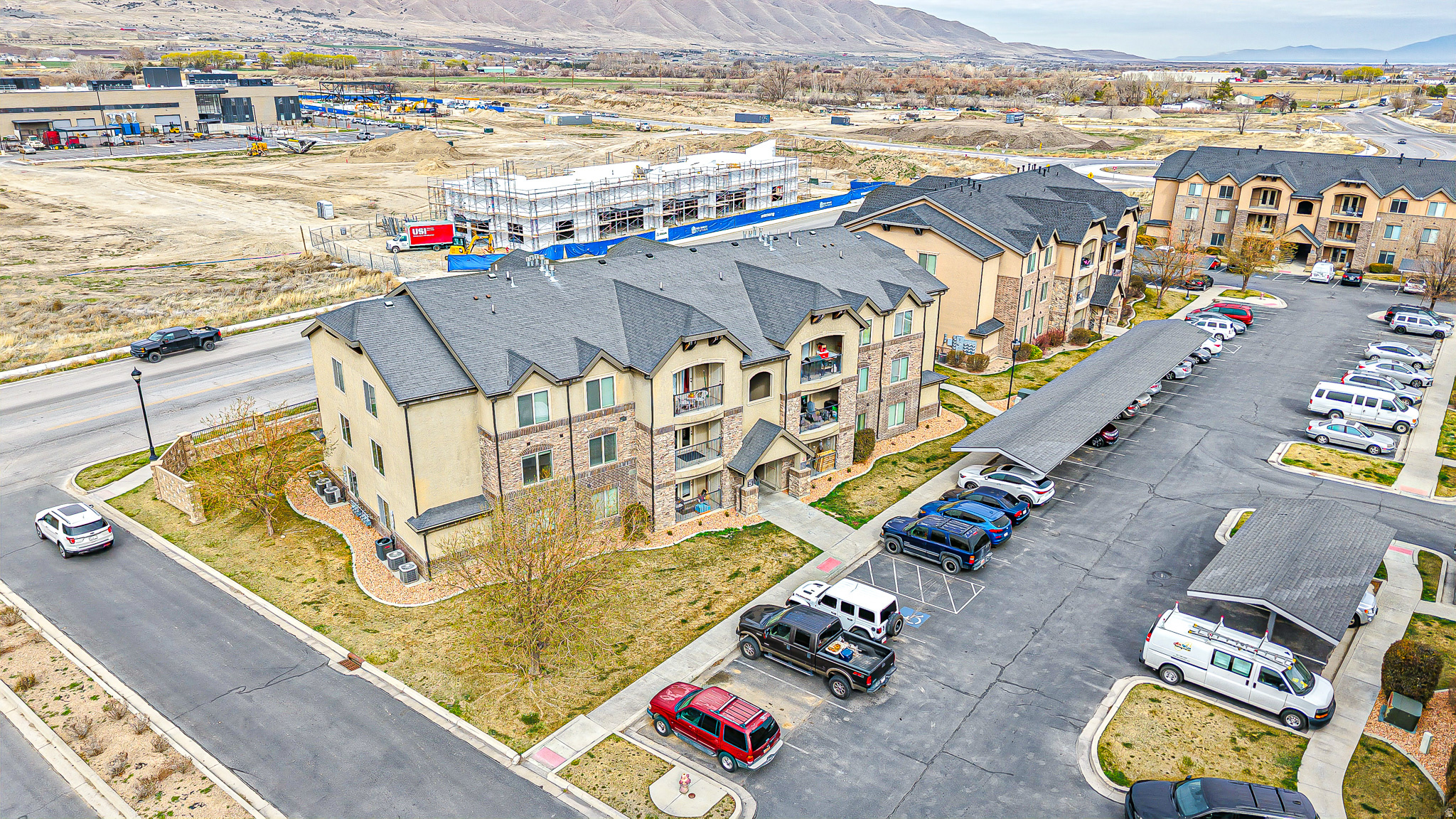 RIDGESTONE - Residential