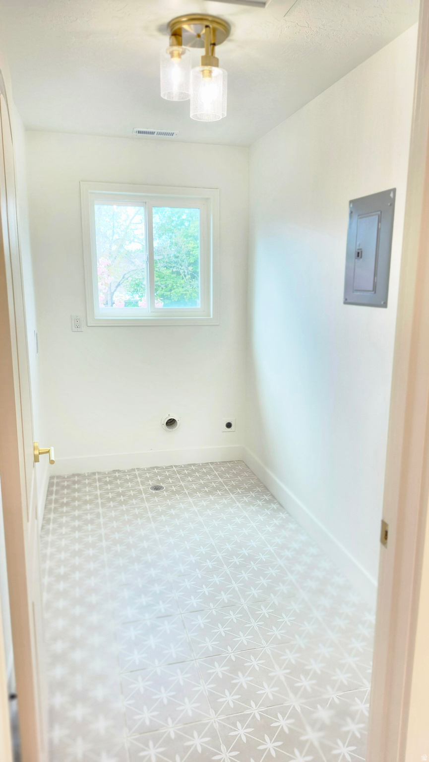 MEADOWS - Residential