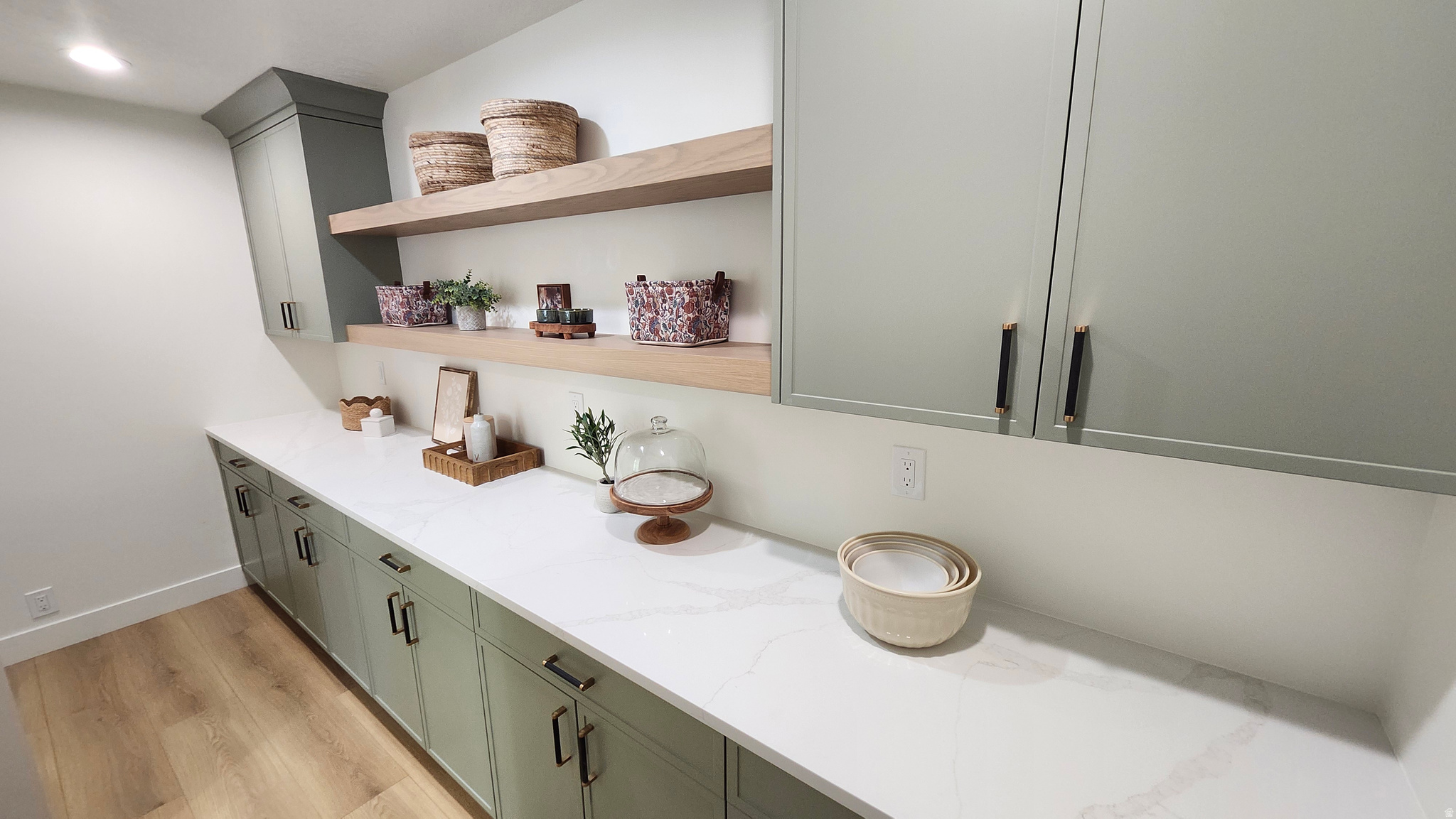 MEADOWS - Residential