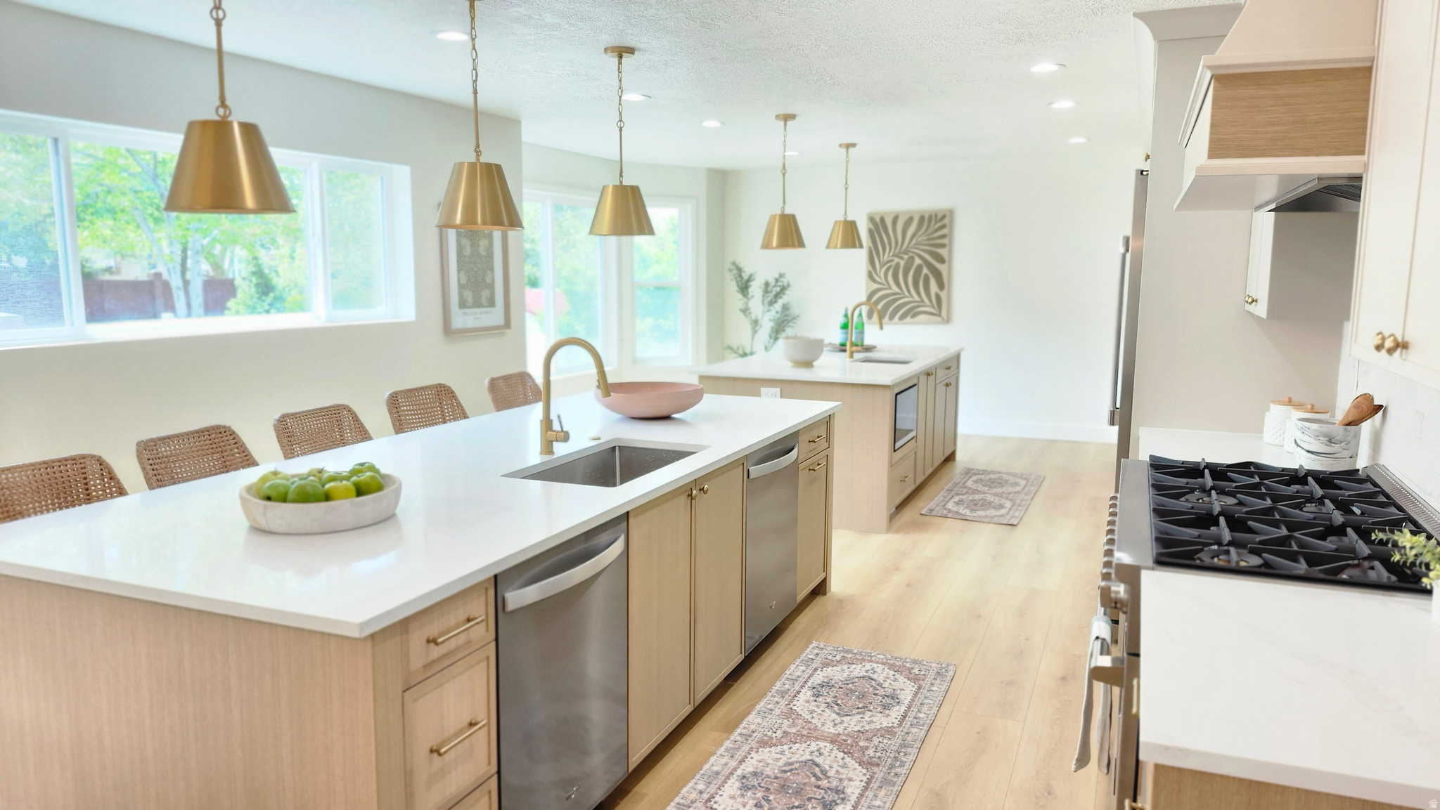 MEADOWS - Residential