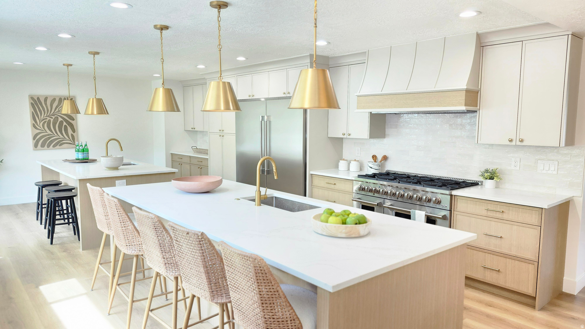 MEADOWS - Residential