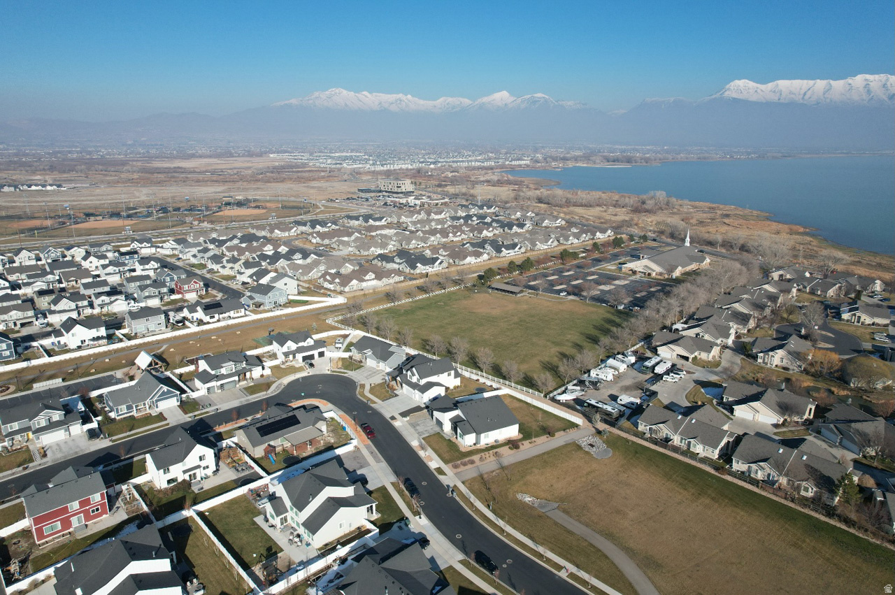 LEGACY FARMS PLAT 4- - Residential